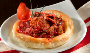 Tarte fine de volaille et sa compote de poivron